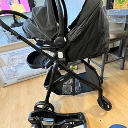  Graco Stroller With Car seat 