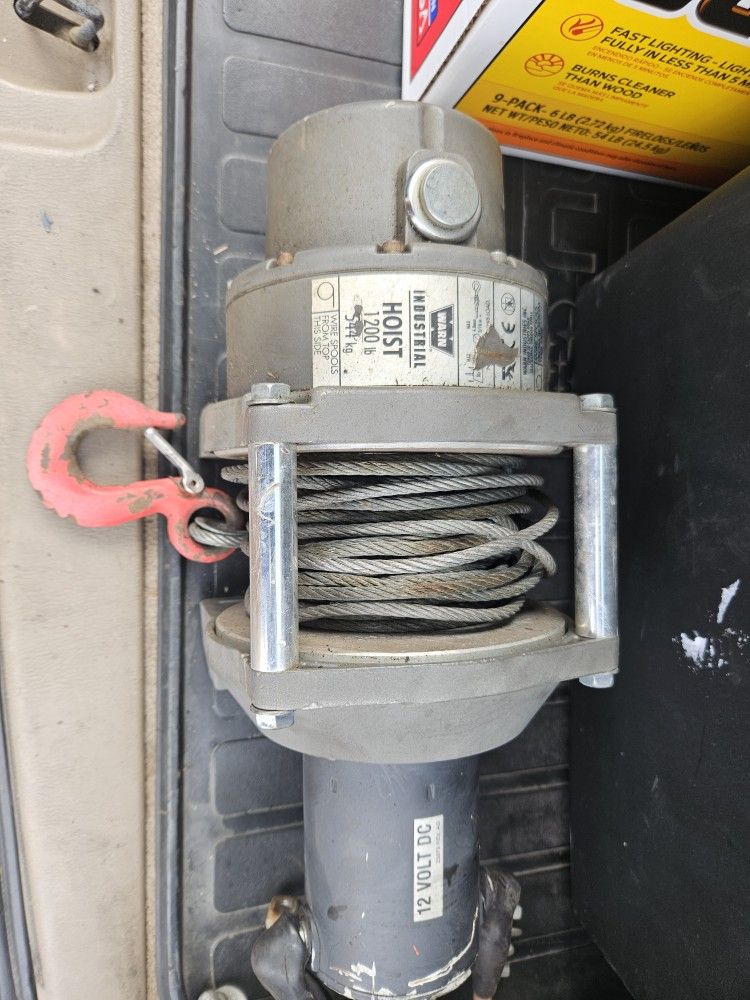 Warn 1200lbs 12v Hoist Winch