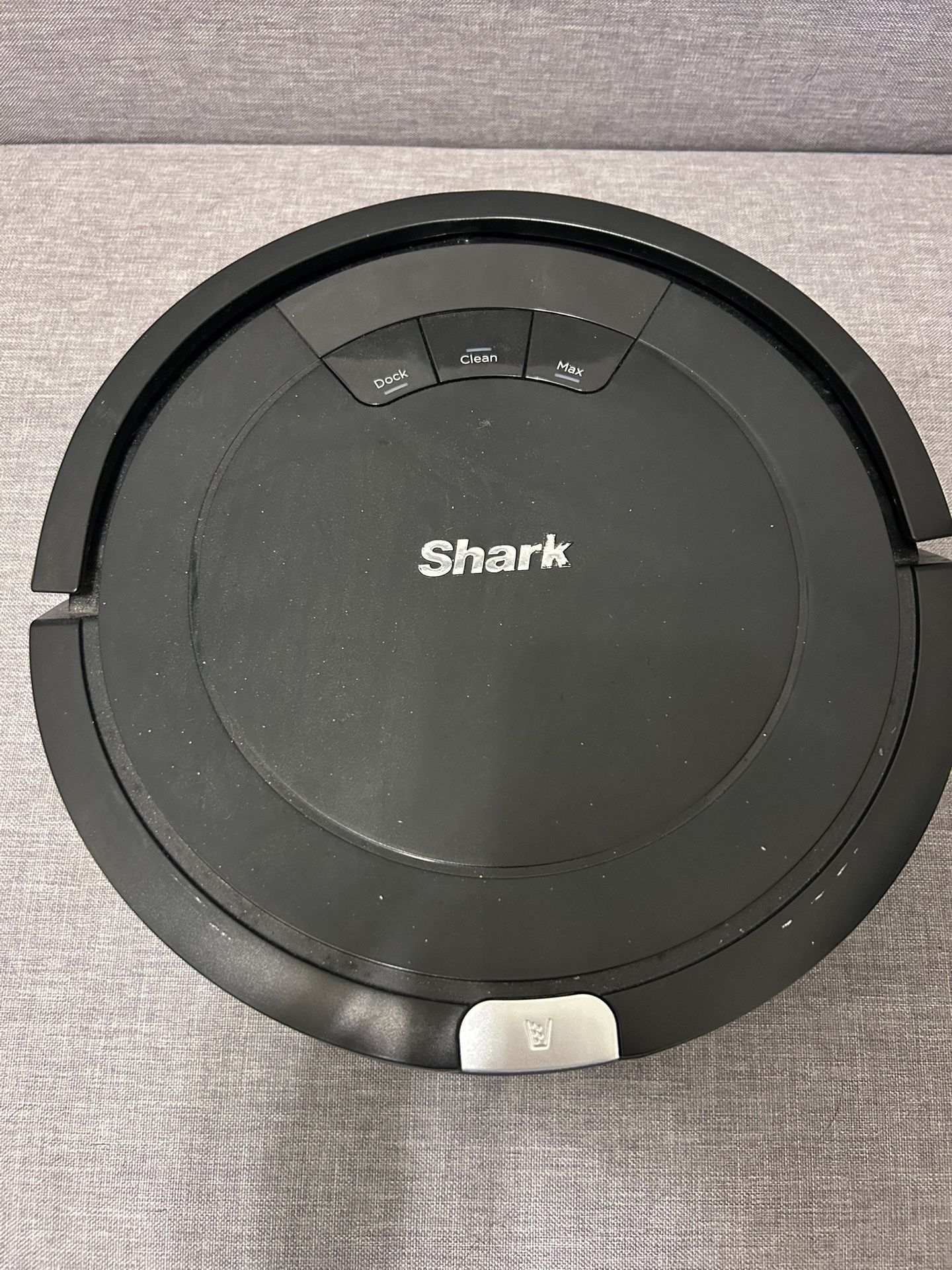 Shark Robotic Vacuum Cleaner (Model RV754RO1US S6)