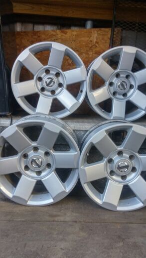 Titan Armada wheels for nissan hardbody frontier or datsun 620