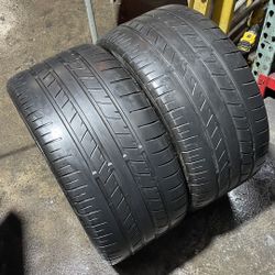 2USED TYRES ATTURO.       285/35/19.      70% TREAD.     @$100, FOR BOTH INSTALLED 
