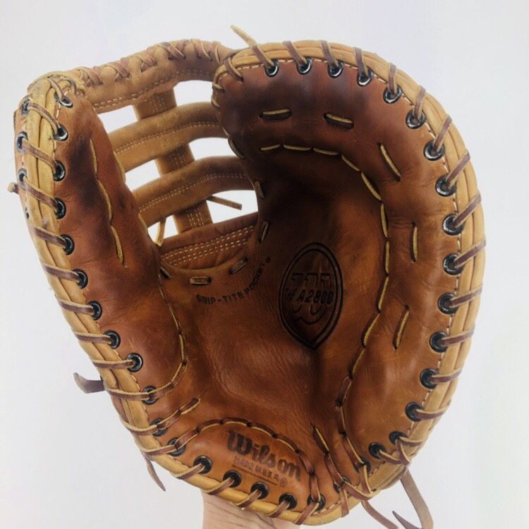 Wilson A2800 Baseball Softball First base Glove Mitt