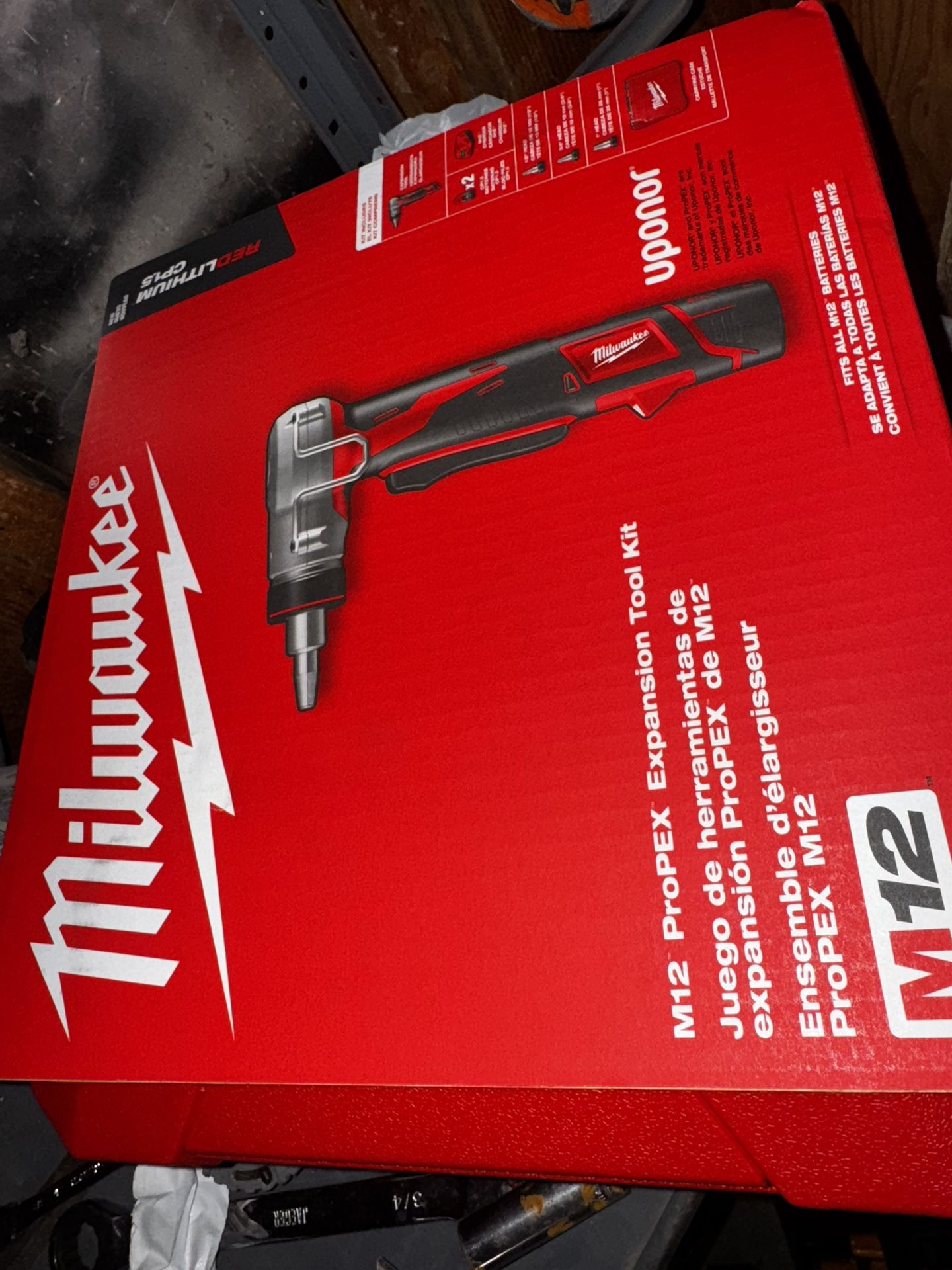 Milwaukee M12 ProPex Expansion Tool Kit (3 heads, battery, charger and case