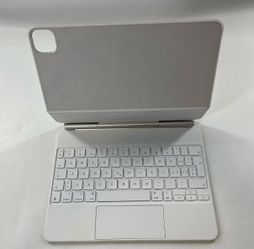 Apple Magic Keyboard for iPad Pro 11in A2261 White