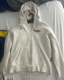 Hoodrich sweater