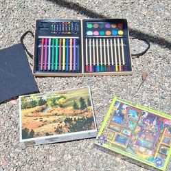 Puzzles And Art