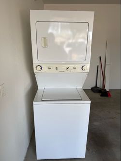 Washer and dryer combo