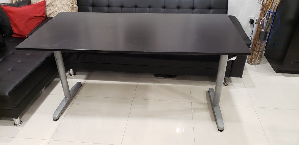 Ikea Desk (31 X 63 Inches) Adjustable Height