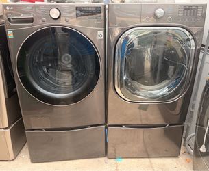 LG. WASHER AND GAS DRYER