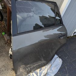 2011 Rav4 Rear Driver Door Window And Panel. 