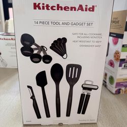 KitchenAid 14-Piece Tool & Gadget Set | Heat-Resistant | Nonstick Safe | Black
