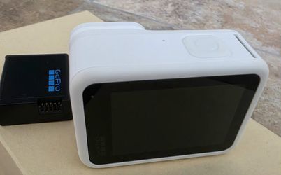 Go Pro Hero 13 Limited Edition Polar White+Accessories