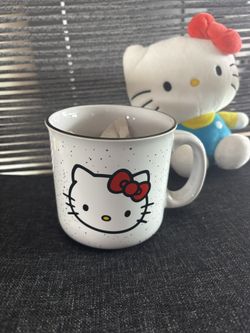 Hello Kitty Mugs