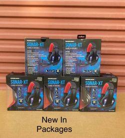 Lot Of 5 New - 3.5mm Gaming Headphones LED Color Changing Works With Laptops, Computers, Cellphones & Various Electronics
