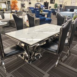 7pc Dining Room Set 