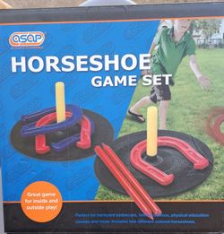 Horseshoe Game Set