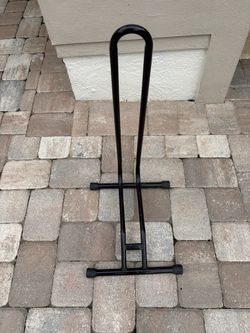 Black Metal Floor Bike Stand