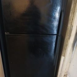 Black Friday GE Black Refrigerator 