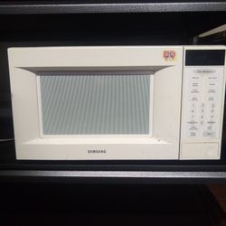 Free Samsung Microwave 
