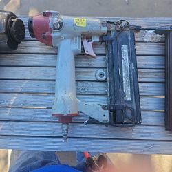 Air Nailer/stapler