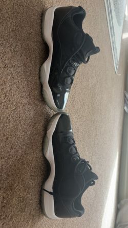 Jordan 11 space jam low