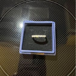 925 Sterling Silver Ring size 9 classic Nine Diamond Design