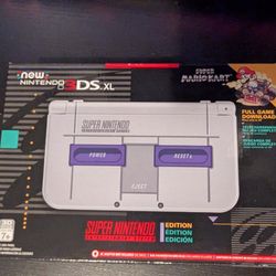 CIB New Nintendo 3DS XL SNES Edition