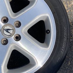 Acura Rim N Tire 