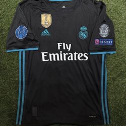 Real Madrid 2017/18 Ronaldo (ALL SIZES AVAILABLE)