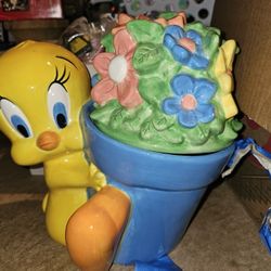  Tweety Bird Cookie Jar
