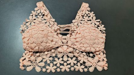 Coral Floral Lace Top