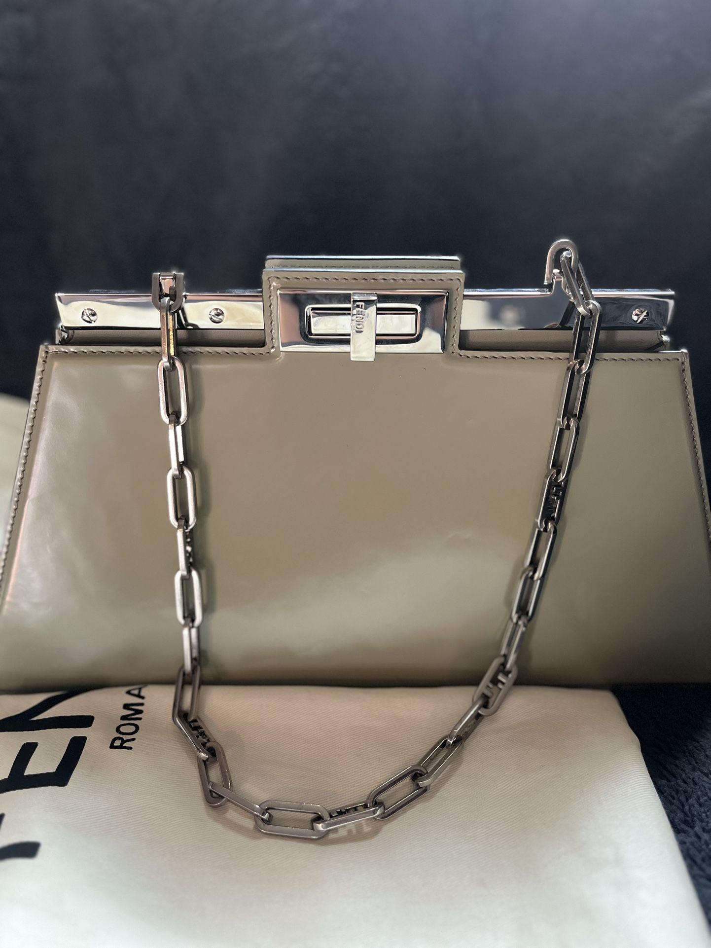 Fendi Peekaboo Cut Medium 
