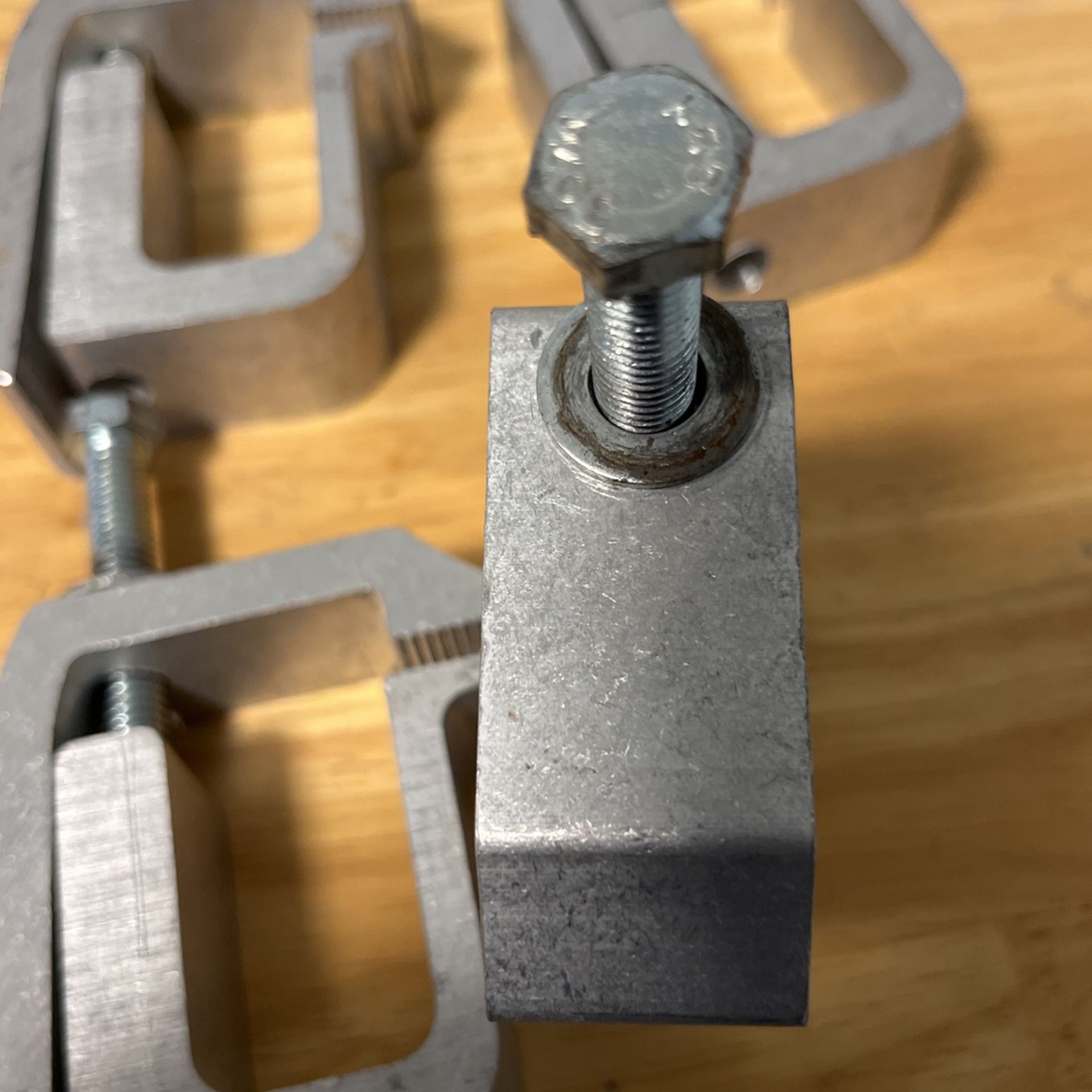 Truck Canopy Clamps for Sale in Las Vegas, NV OfferUp