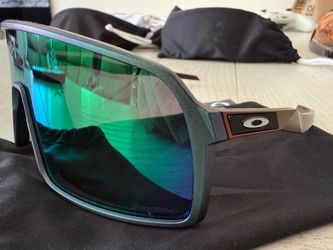 Oakley sunglasses Sutro