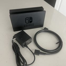 Nintendo Switch Dock Set