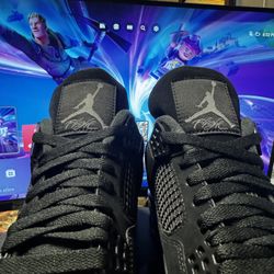 Jordan 4 Black Cats (2020)
