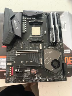 GIGABYTE X570 AORUS ELITE WIFI ATX AM4 + Ryzen 7 5800X + 32G RAM 3200GB