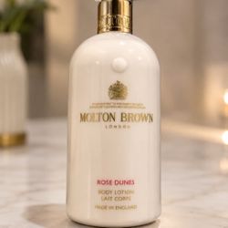 Molton Brown London Rose Dunes Body Lotion 