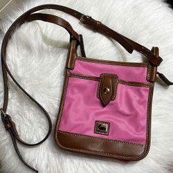 Dooney And Bourke Crossbody Purse