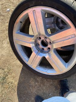 Spare Rim 24 Tire 🛞 