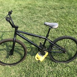 HARO 24” BMX CRUISER CHECK OUT MY PROFILE FOR MORE GREAT ITEMS 