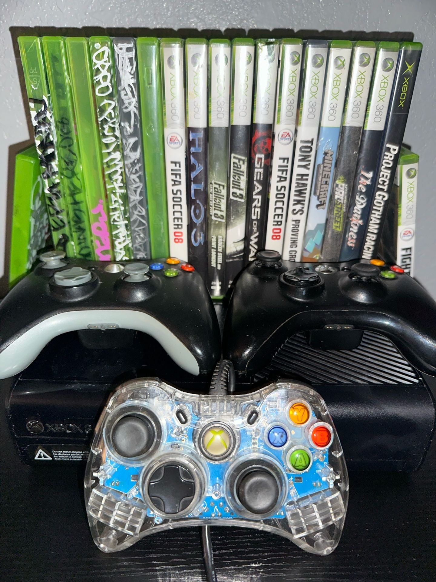 Xbox 360 Games And Controllers