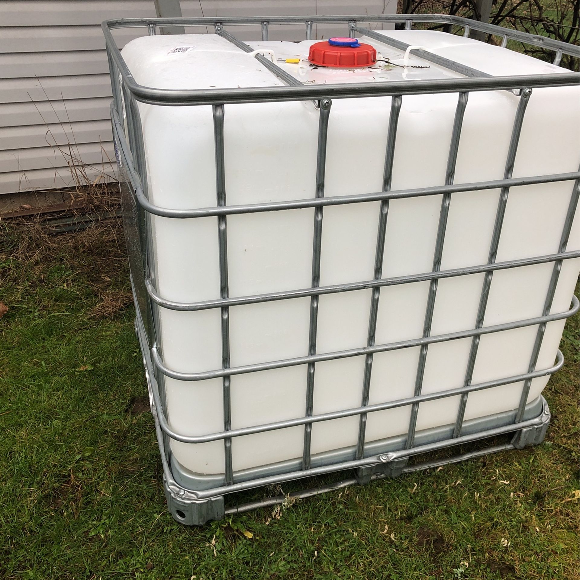Container Tote , Tanks