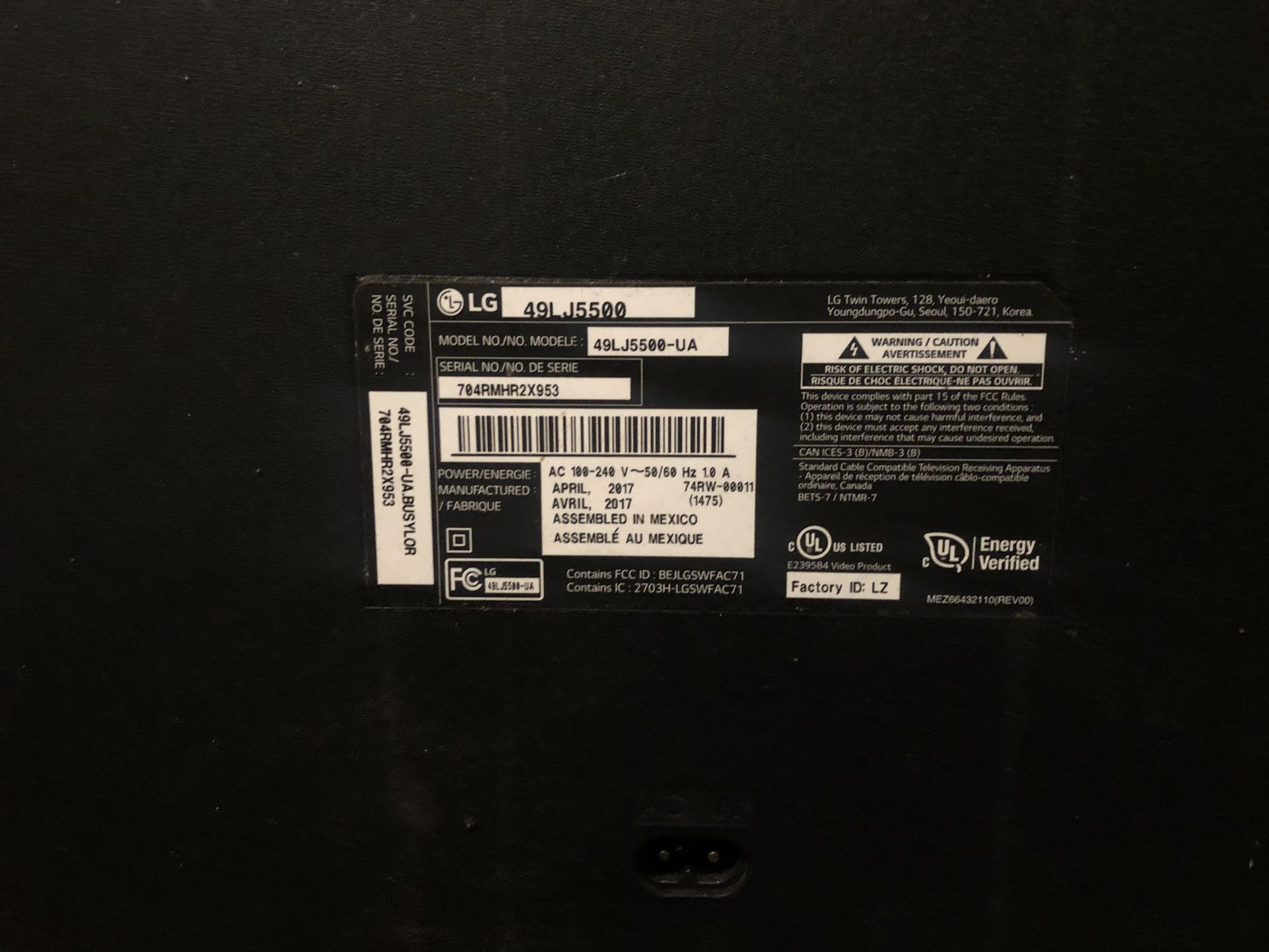 LG Flat Screen TV Good Condition