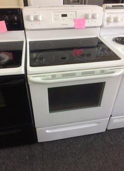 Frigidaire Electric smooth top