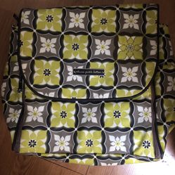 Diaper bag - Petunia Pickle bottom
