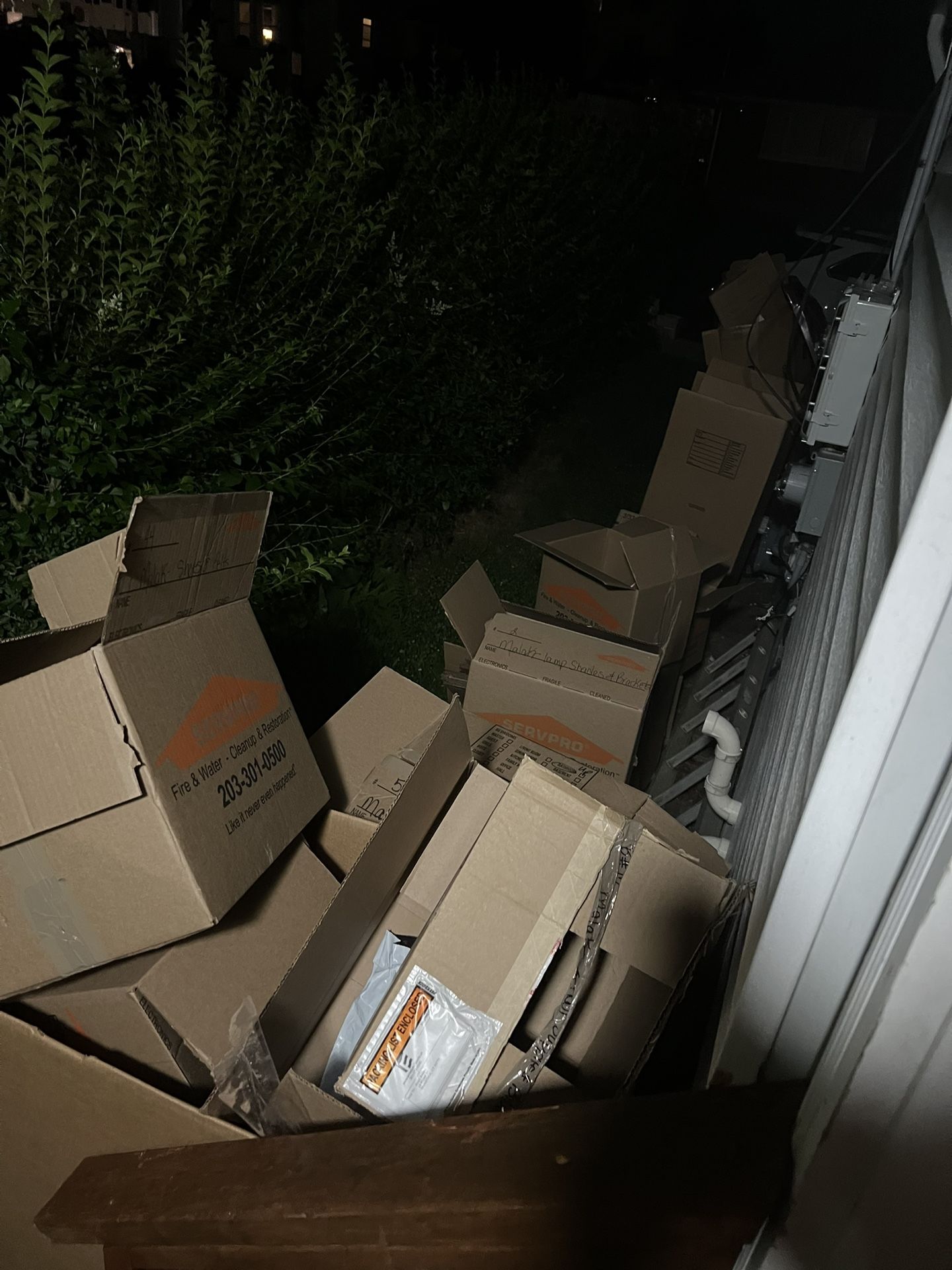 Free Boxes