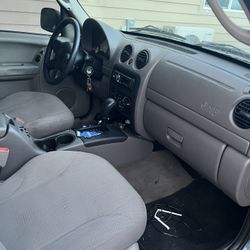 2003 Jeep Liberty