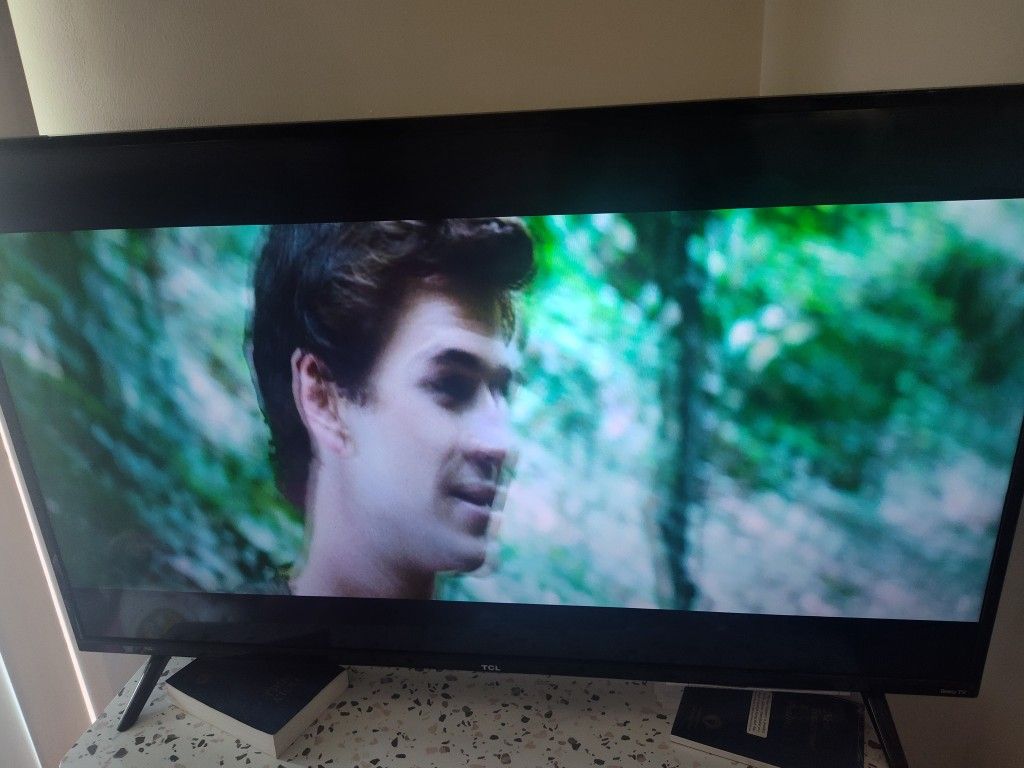 50 In TCL Roku Tv