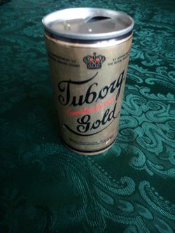 Vintage tuborg gold beer can